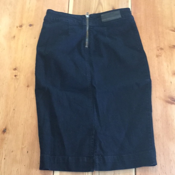 The Castings pencil skirt - Picture 3 of 3